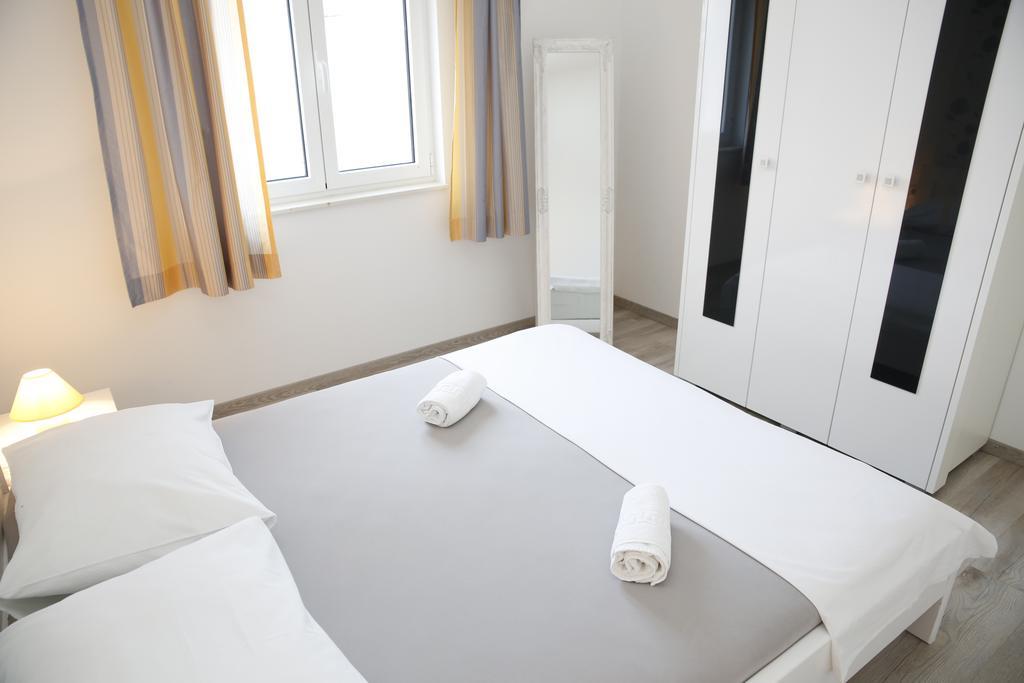 Apartments Gabrijel Vodice Buitenkant foto