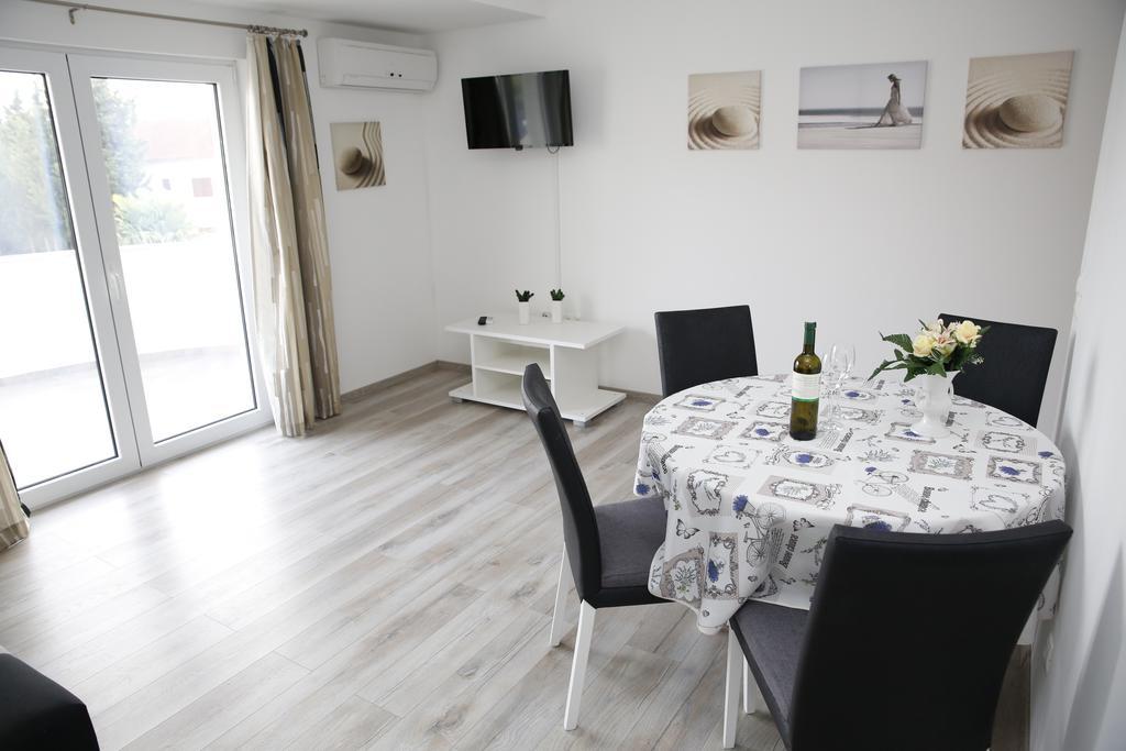 Apartments Gabrijel Vodice Buitenkant foto