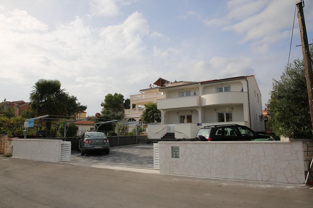 Apartments Gabrijel Vodice Buitenkant foto